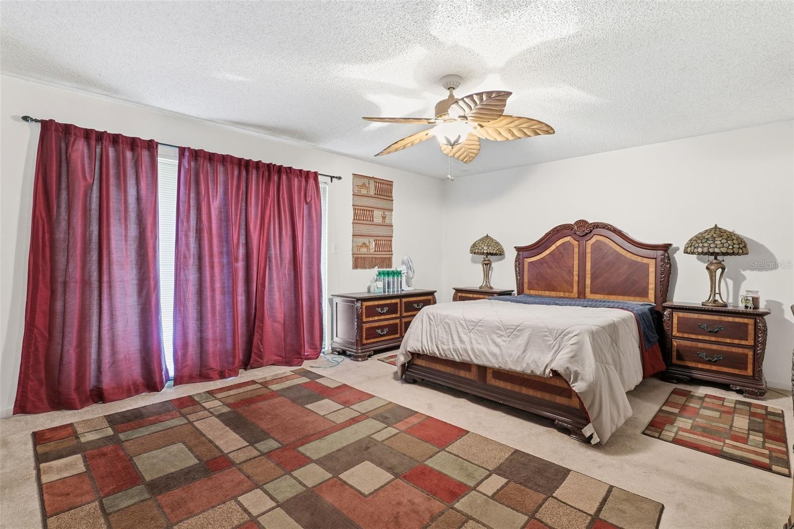 Image 15 of 38 For 2070 Courtenay Parkway