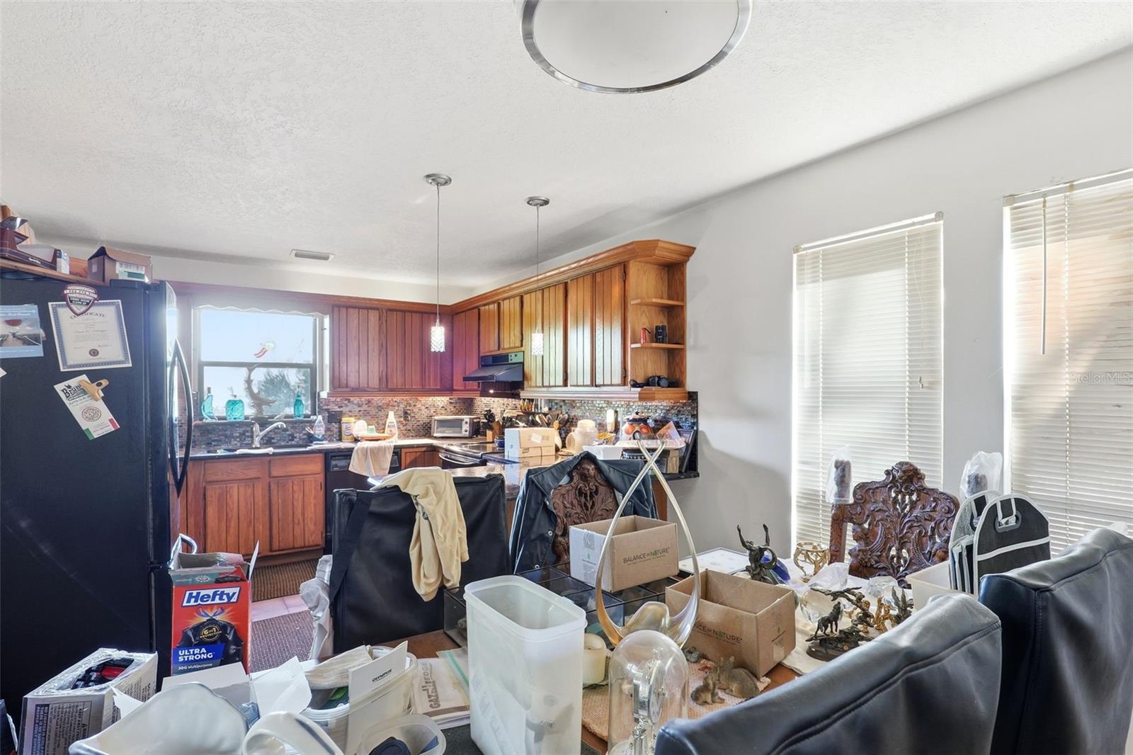 Image 21 of 38 For 2070 Courtenay Parkway