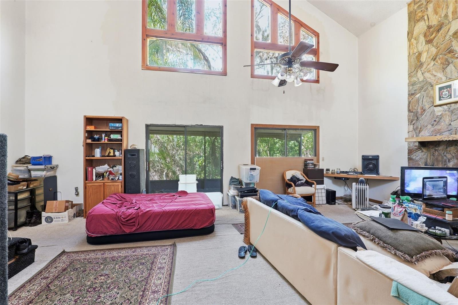 Image 22 of 38 For 2070 Courtenay Parkway