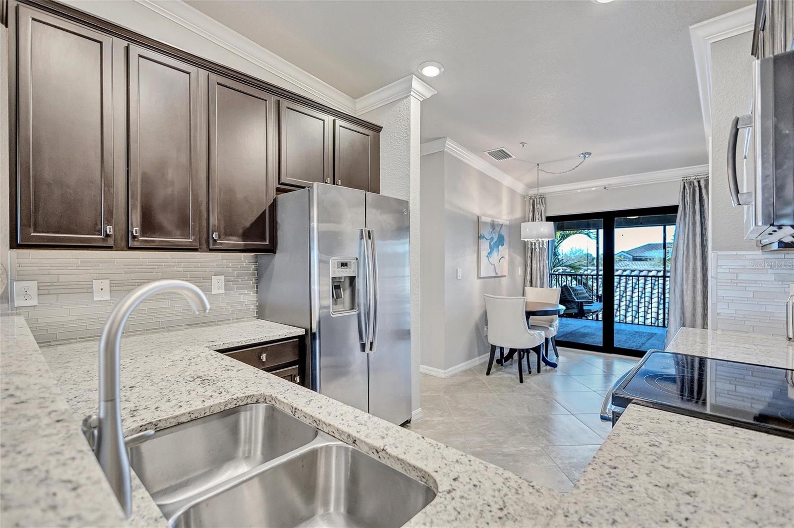 Image 15 of 83 For 5548 Palmer Circle 205