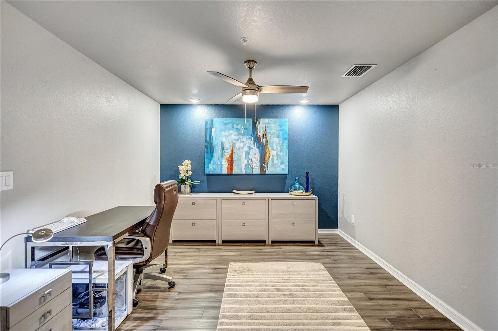 Image 36 of 83 For 5548 Palmer Circle 205