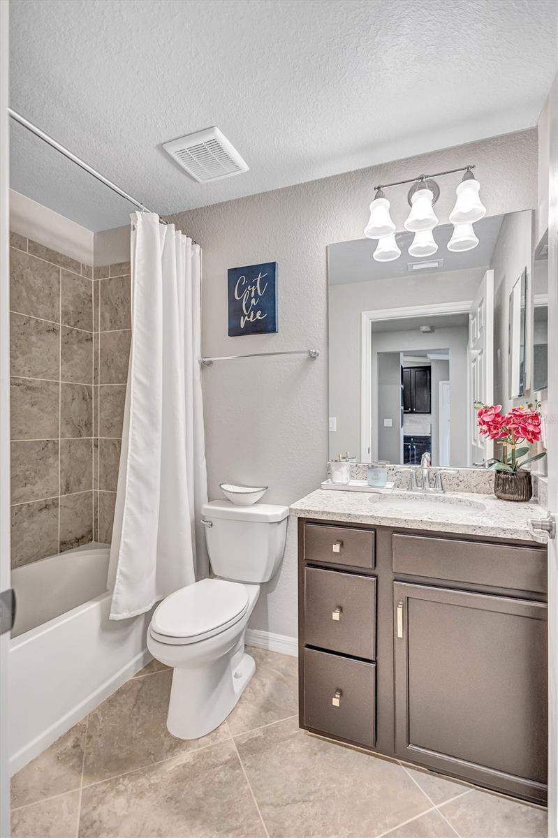 Image 41 of 83 For 5548 Palmer Circle 205