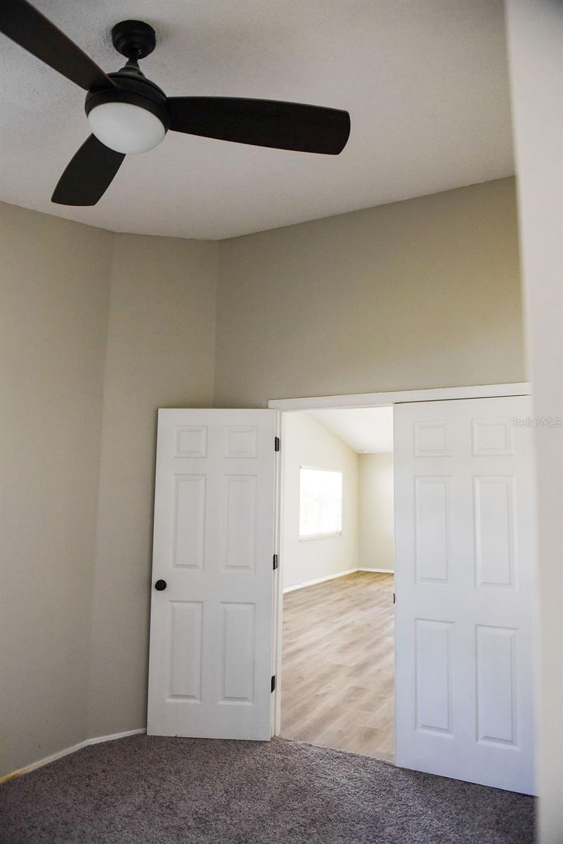 Image 24 of 42 For 4819 Raintree