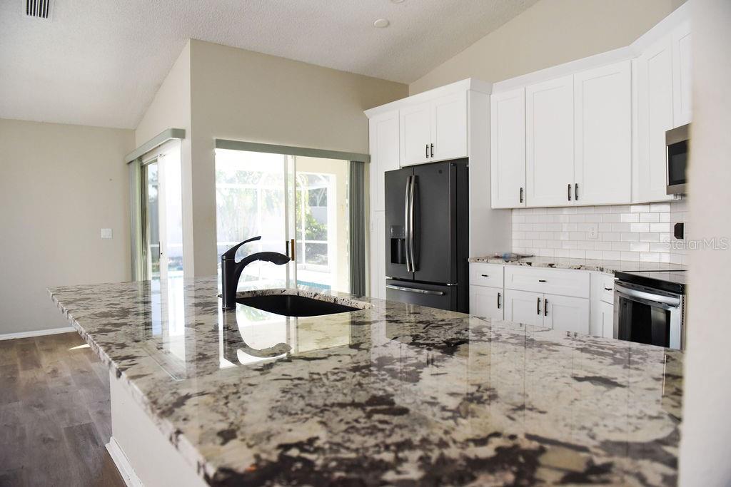 Image 9 of 42 For 4819 Raintree