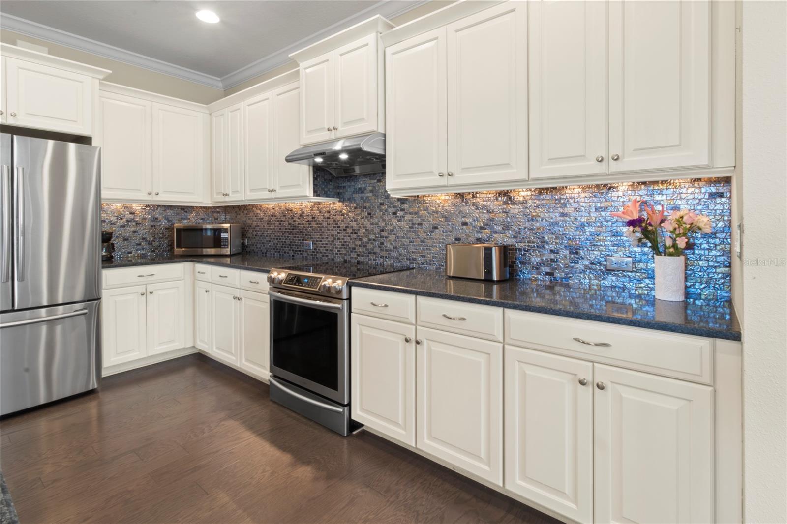 Image 15 of 59 For 1205 Thornbury Drive