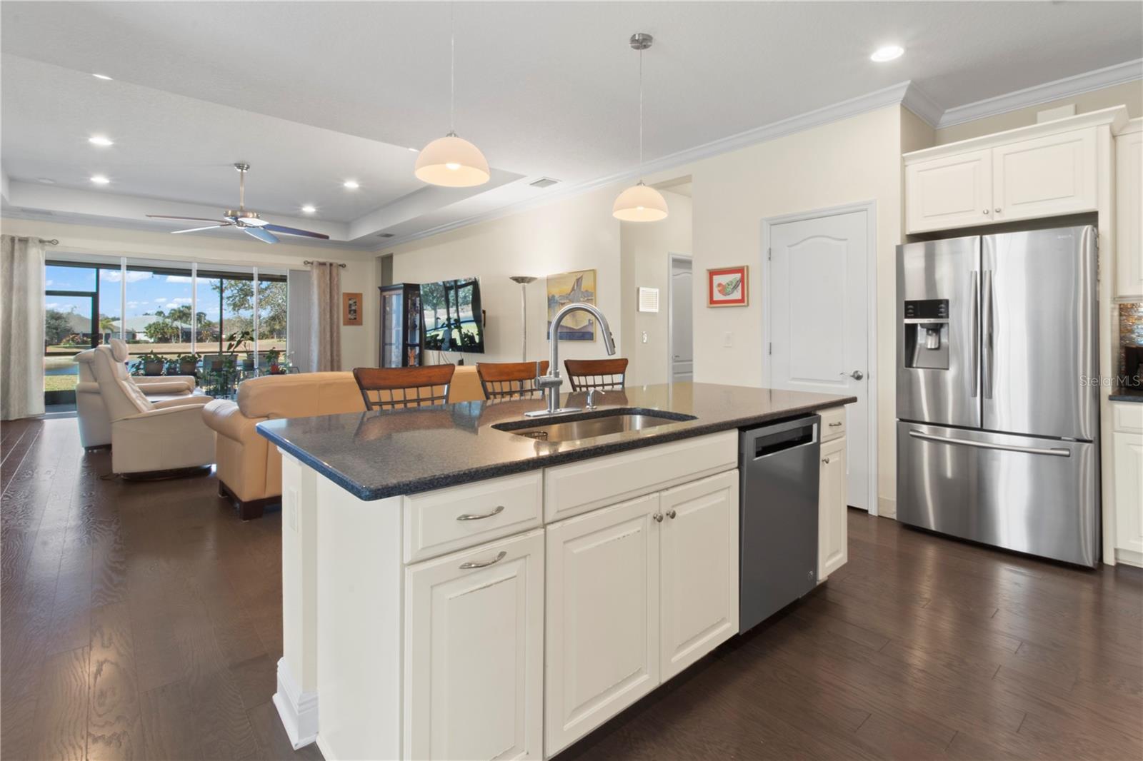 Image 18 of 59 For 1205 Thornbury Drive