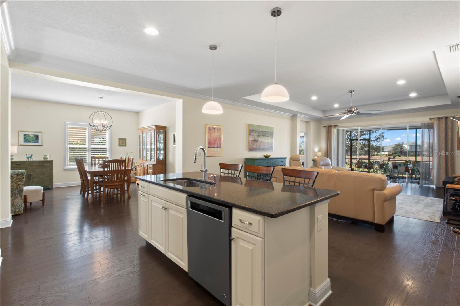 Image 19 of 59 For 1205 Thornbury Drive