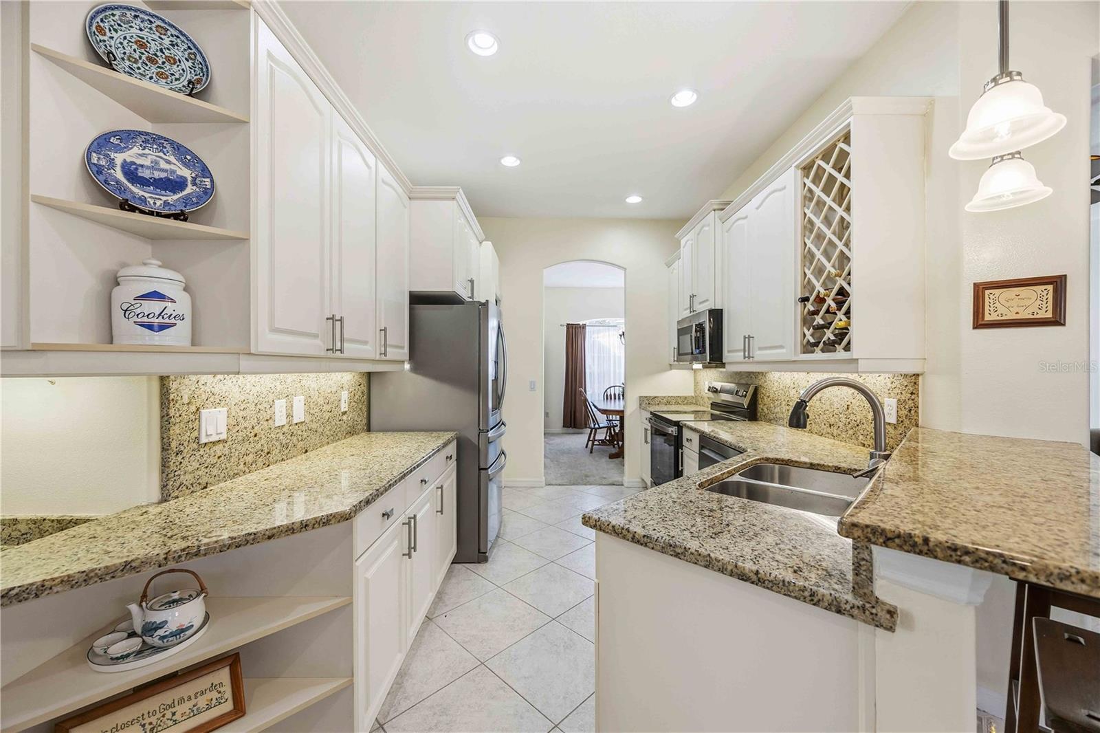 Image 26 of 51 For 7451 Roxye Lane