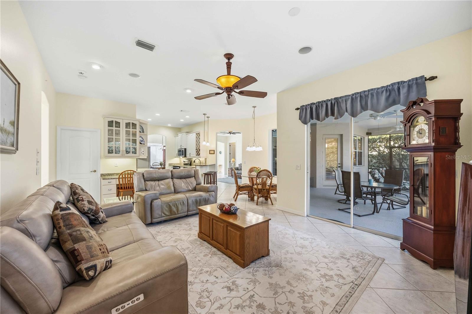 Image 30 of 51 For 7451 Roxye Lane