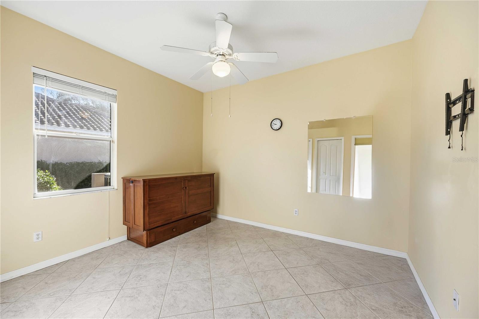 Image 36 of 51 For 7451 Roxye Lane