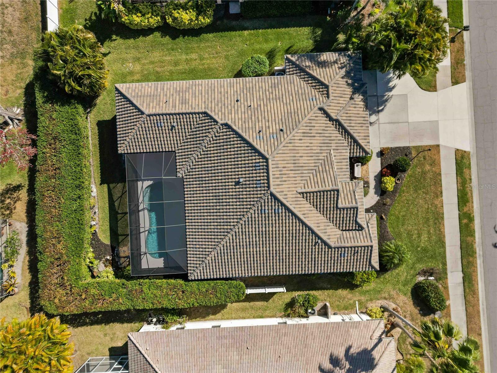 Image 7 of 51 For 7451 Roxye Lane