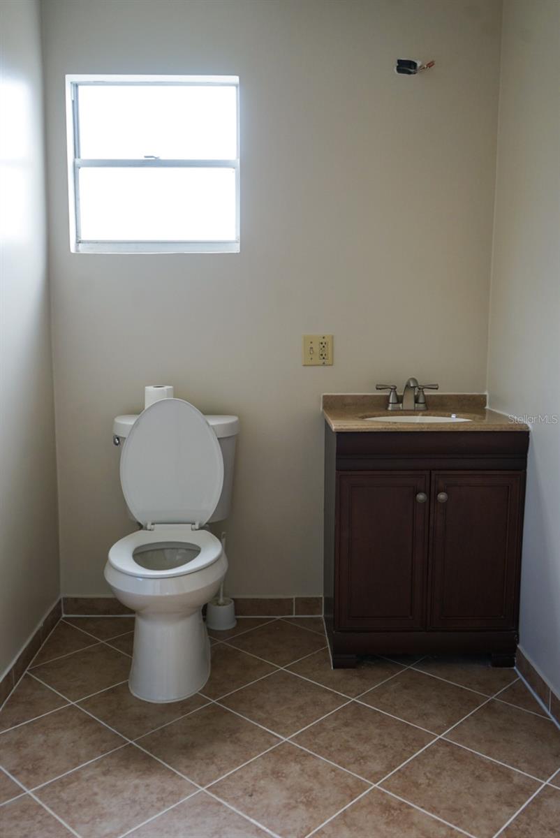 Image 12 of 26 For 146 Hernando Avenue