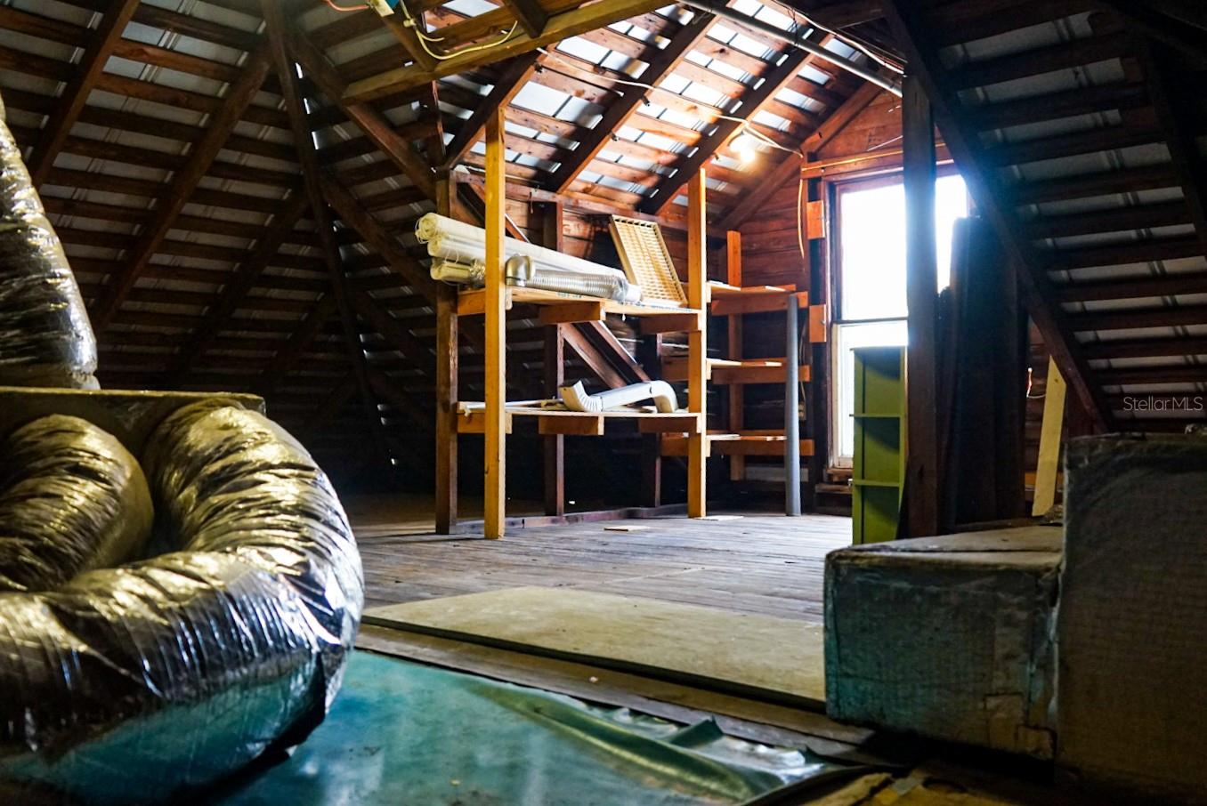 Image 19 of 26 For 146 Hernando Avenue