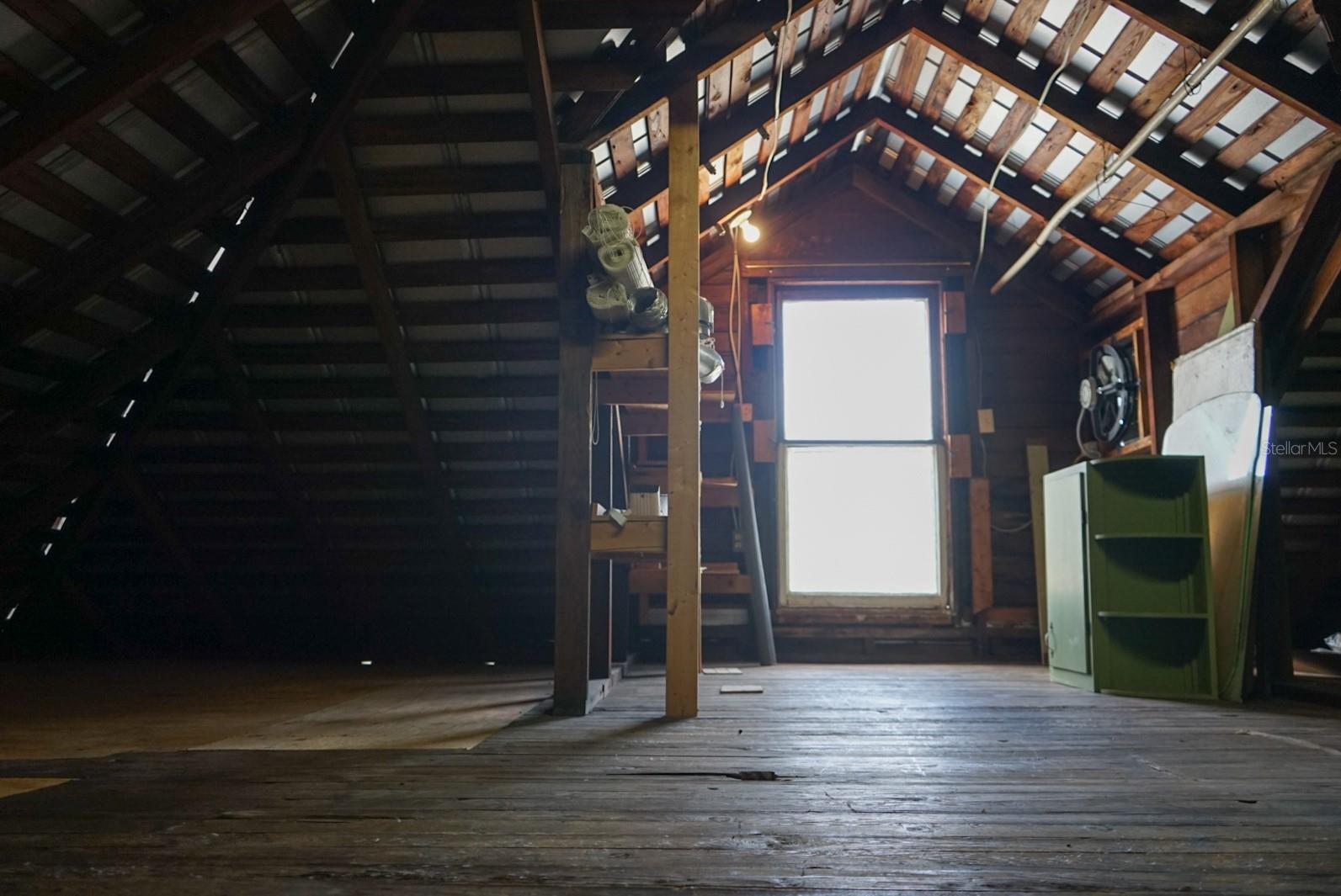 Image 21 of 26 For 146 Hernando Avenue