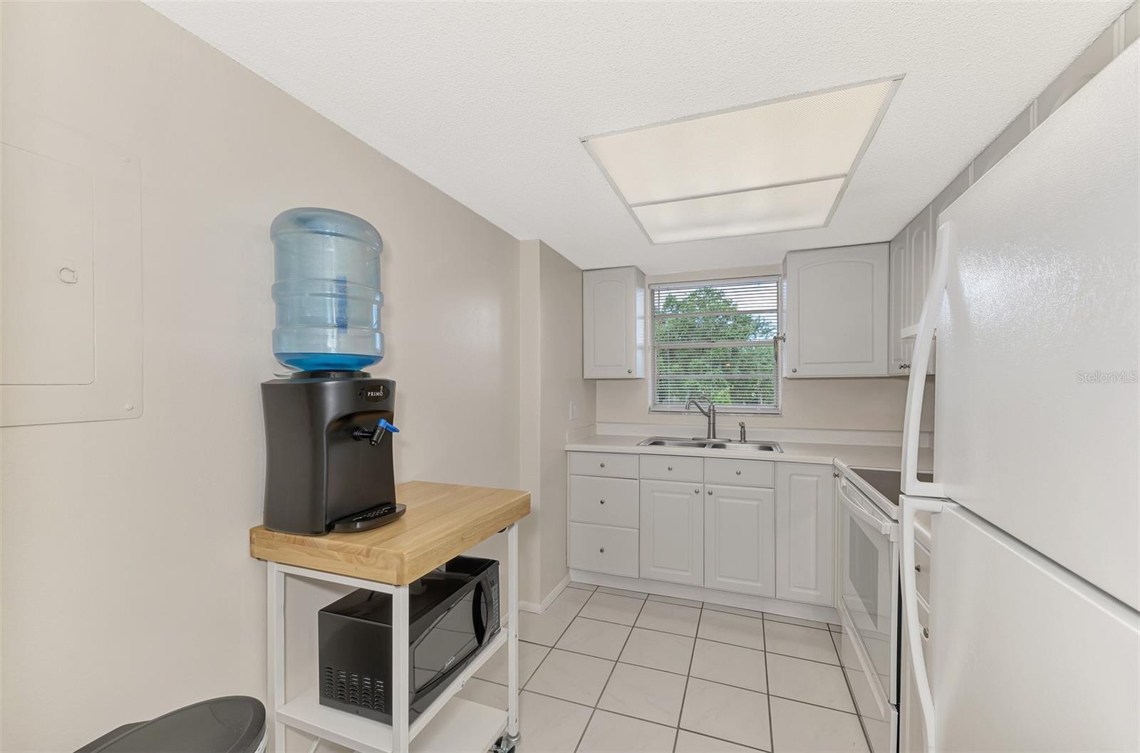 Image 18 of 40 For 102 Capri Isles Boulevard 206