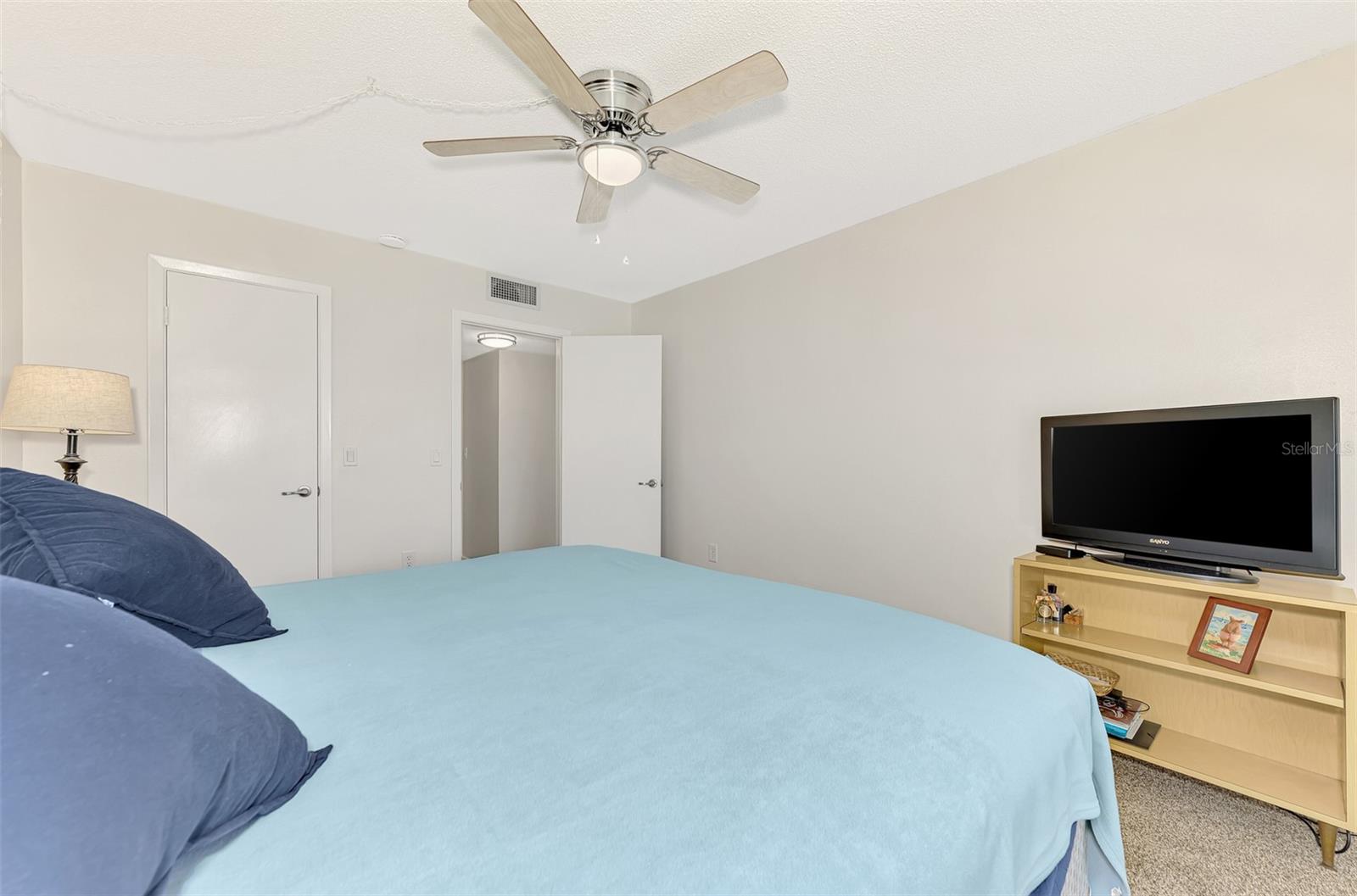 Image 25 of 40 For 102 Capri Isles Boulevard 206