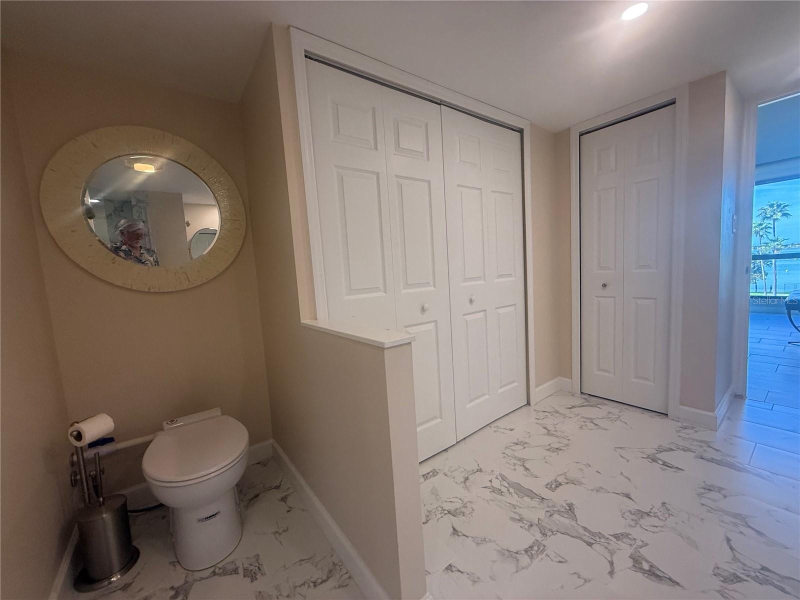 Image 16 of 35 For 707 Gulfstream Avenue 301