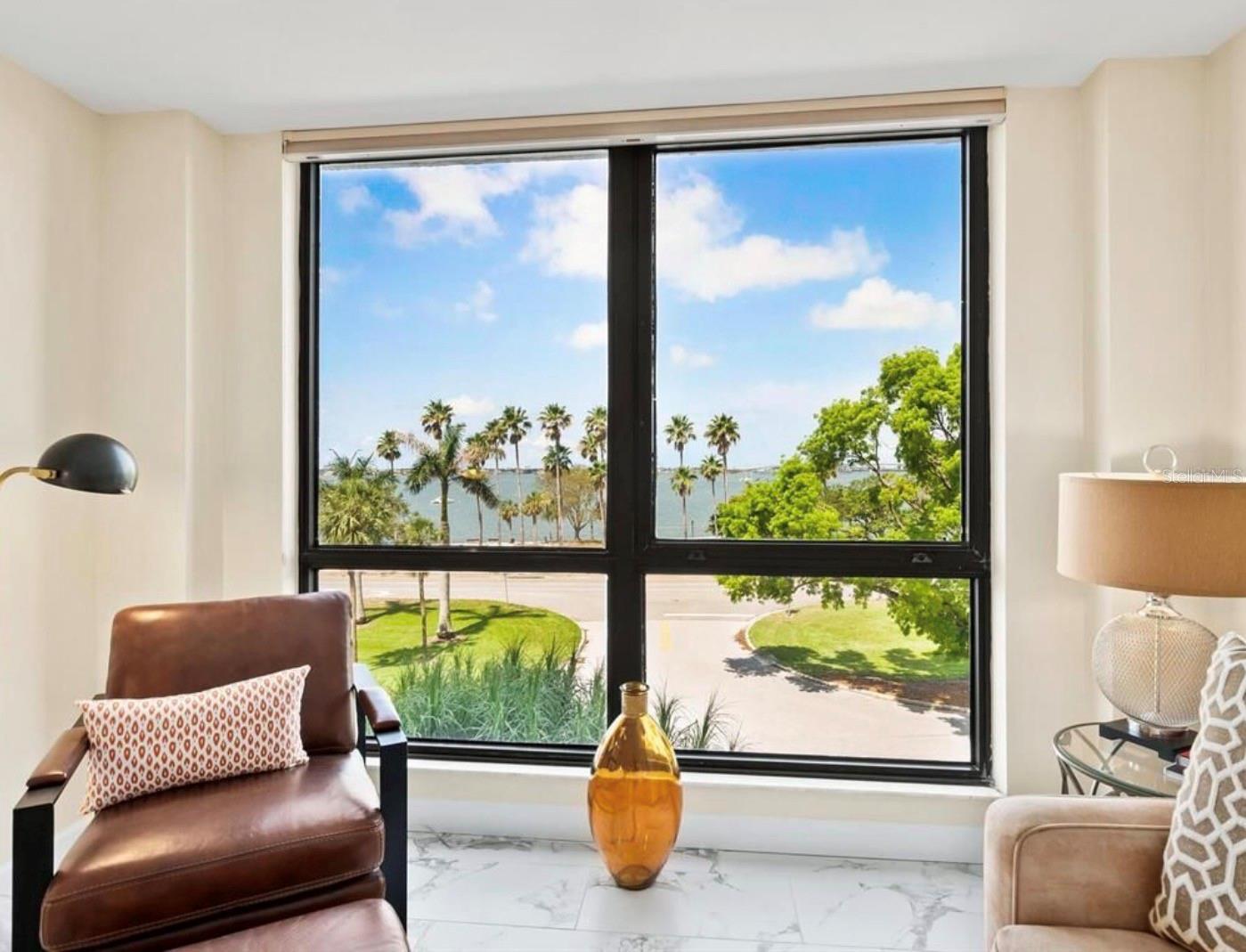 Image 17 of 35 For 707 Gulfstream Avenue 301