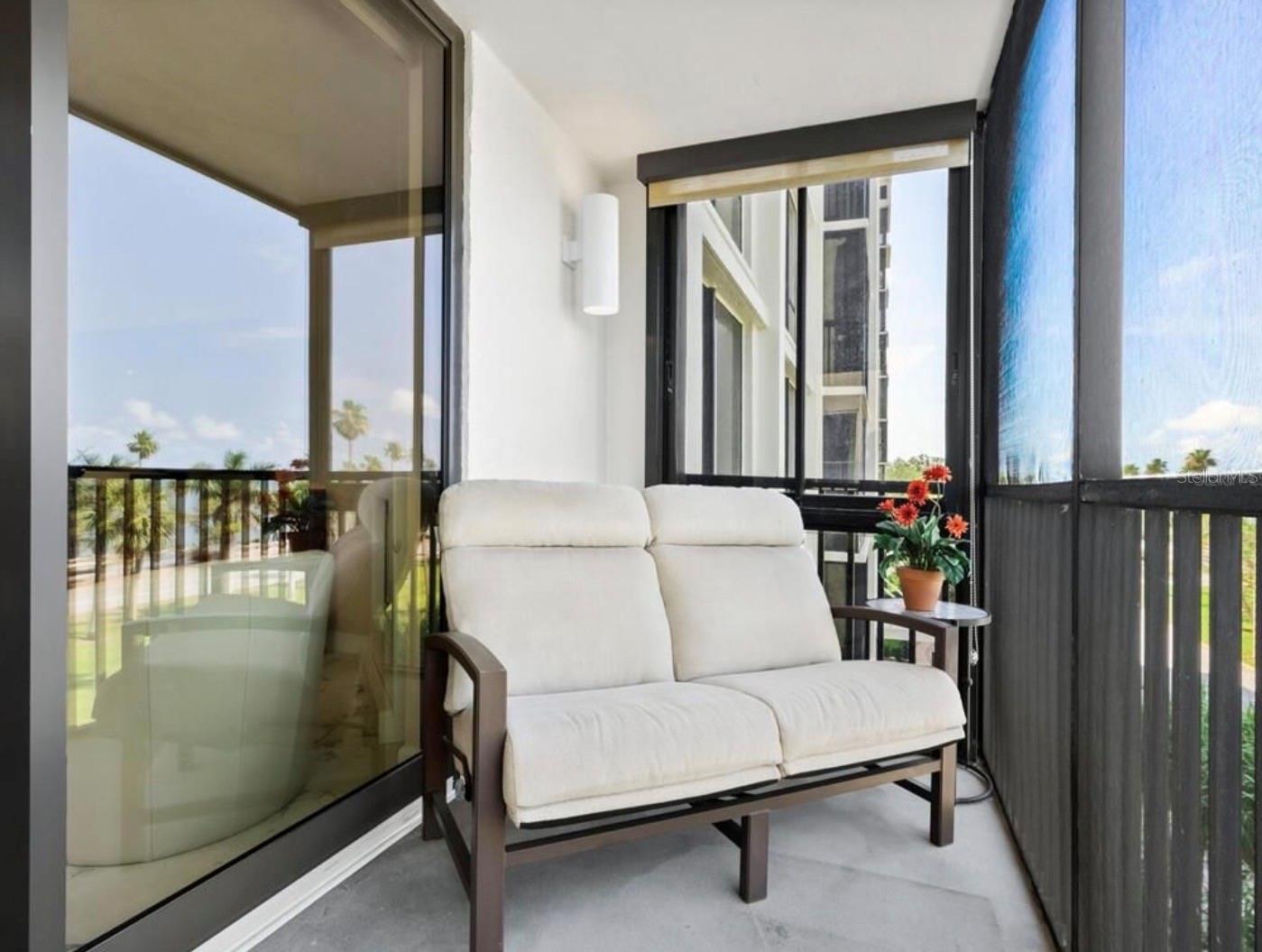 Image 18 of 35 For 707 Gulfstream Avenue 301