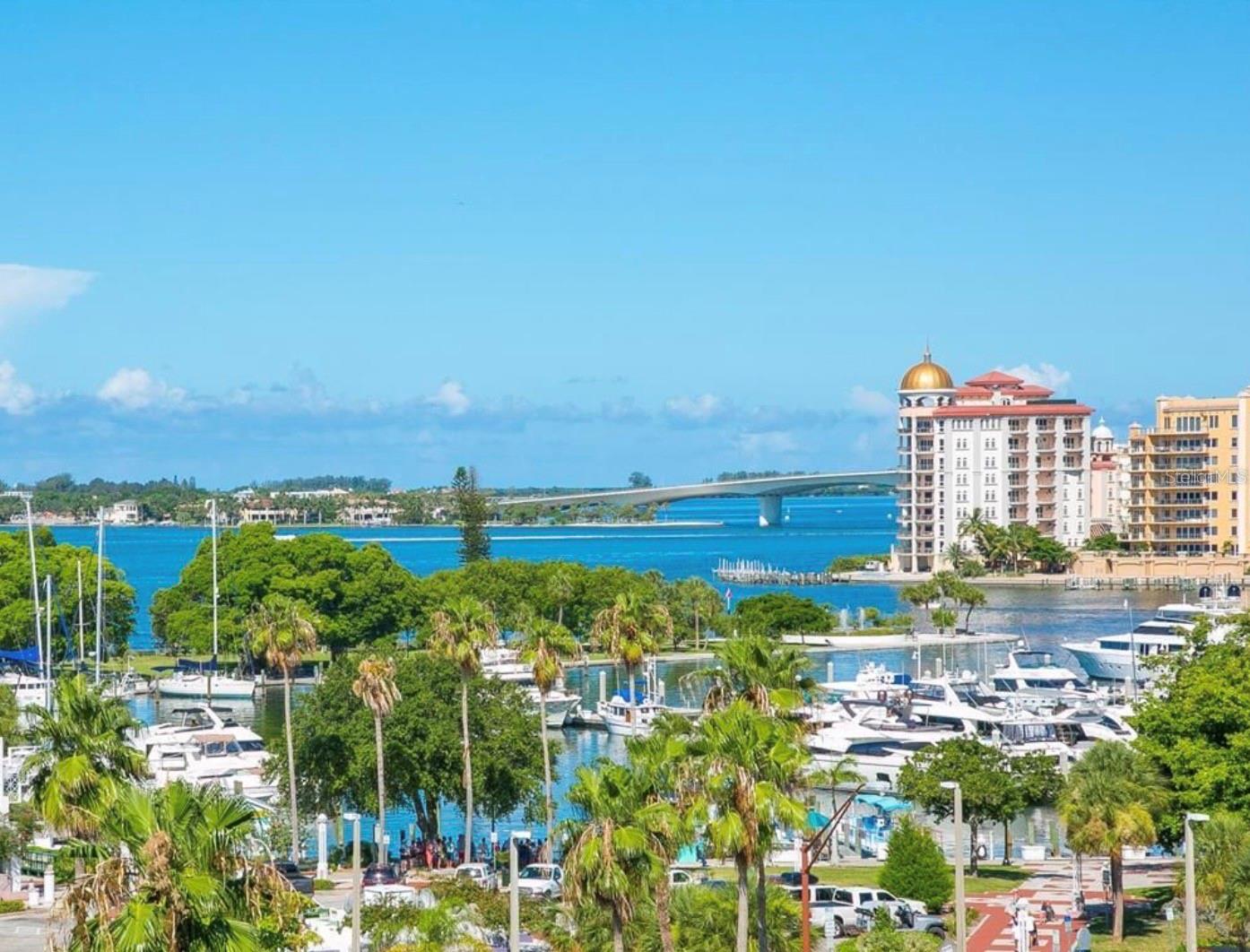 Image 21 of 35 For 707 Gulfstream Avenue 301