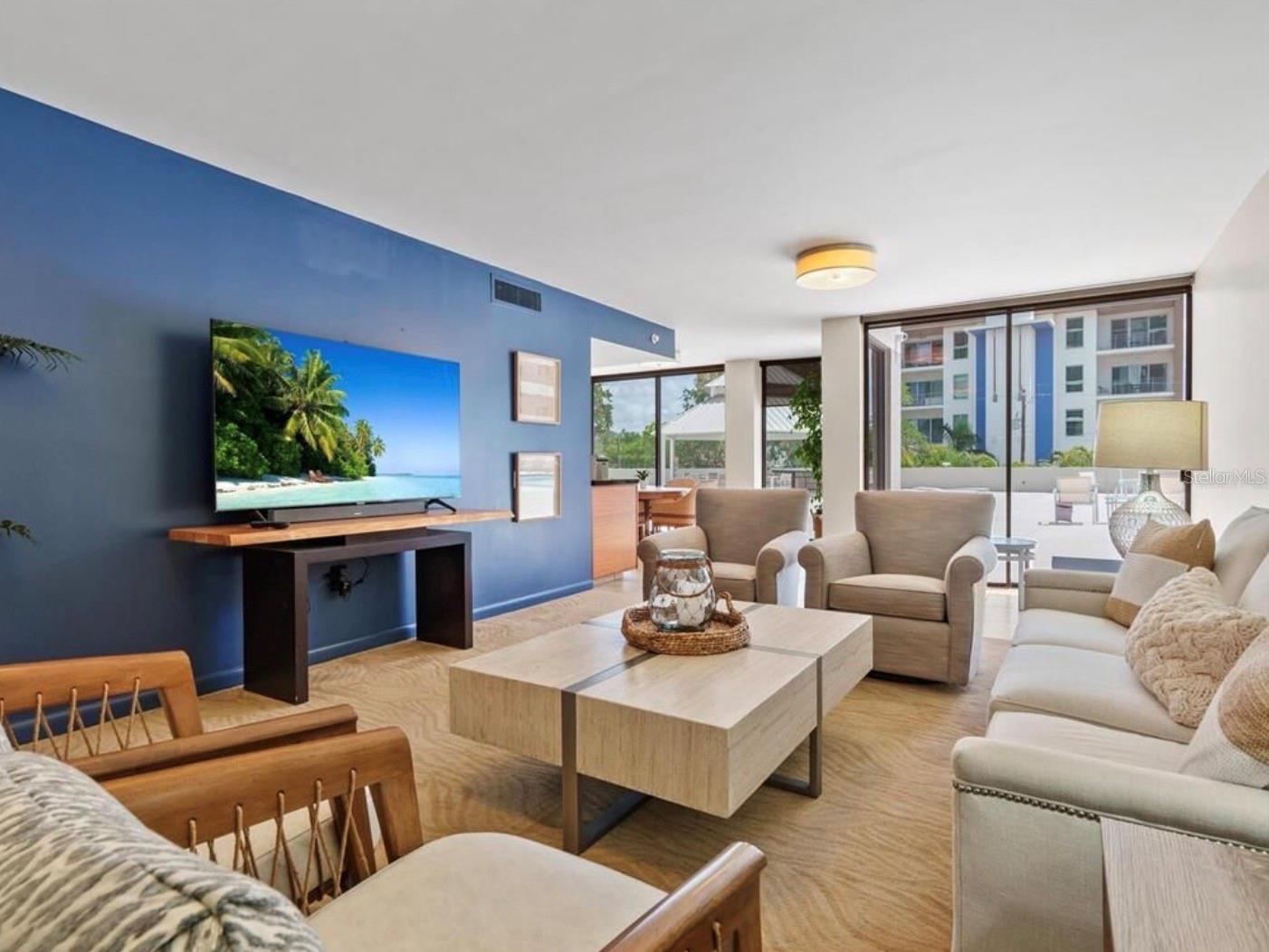 Image 29 of 35 For 707 Gulfstream Avenue 301