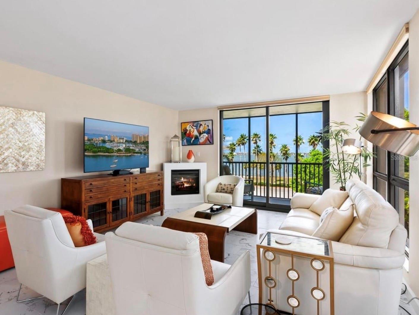 Image 9 of 35 For 707 Gulfstream Avenue 301