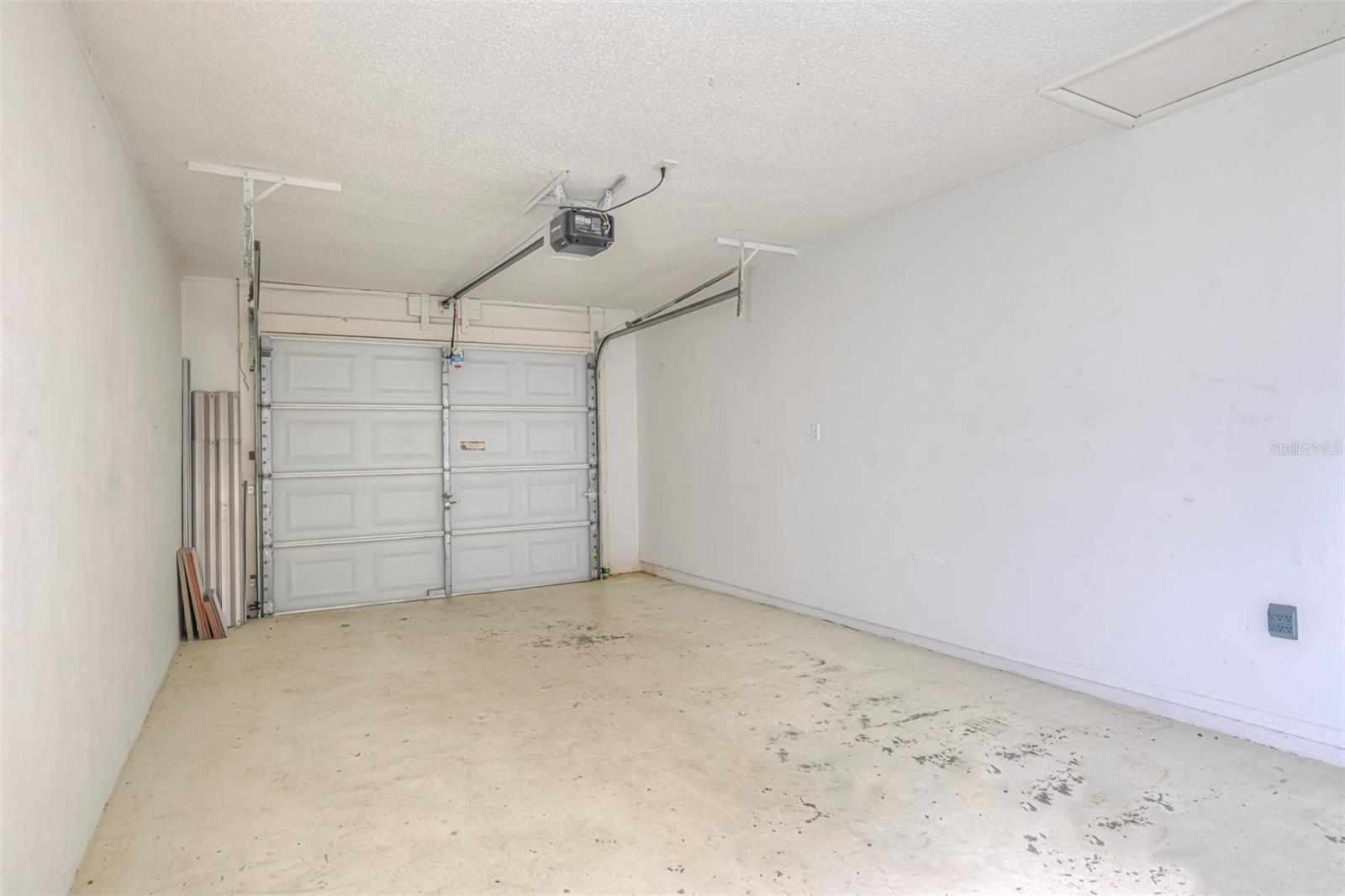 Image 19 of 25 For 478 Orange Drive Nw