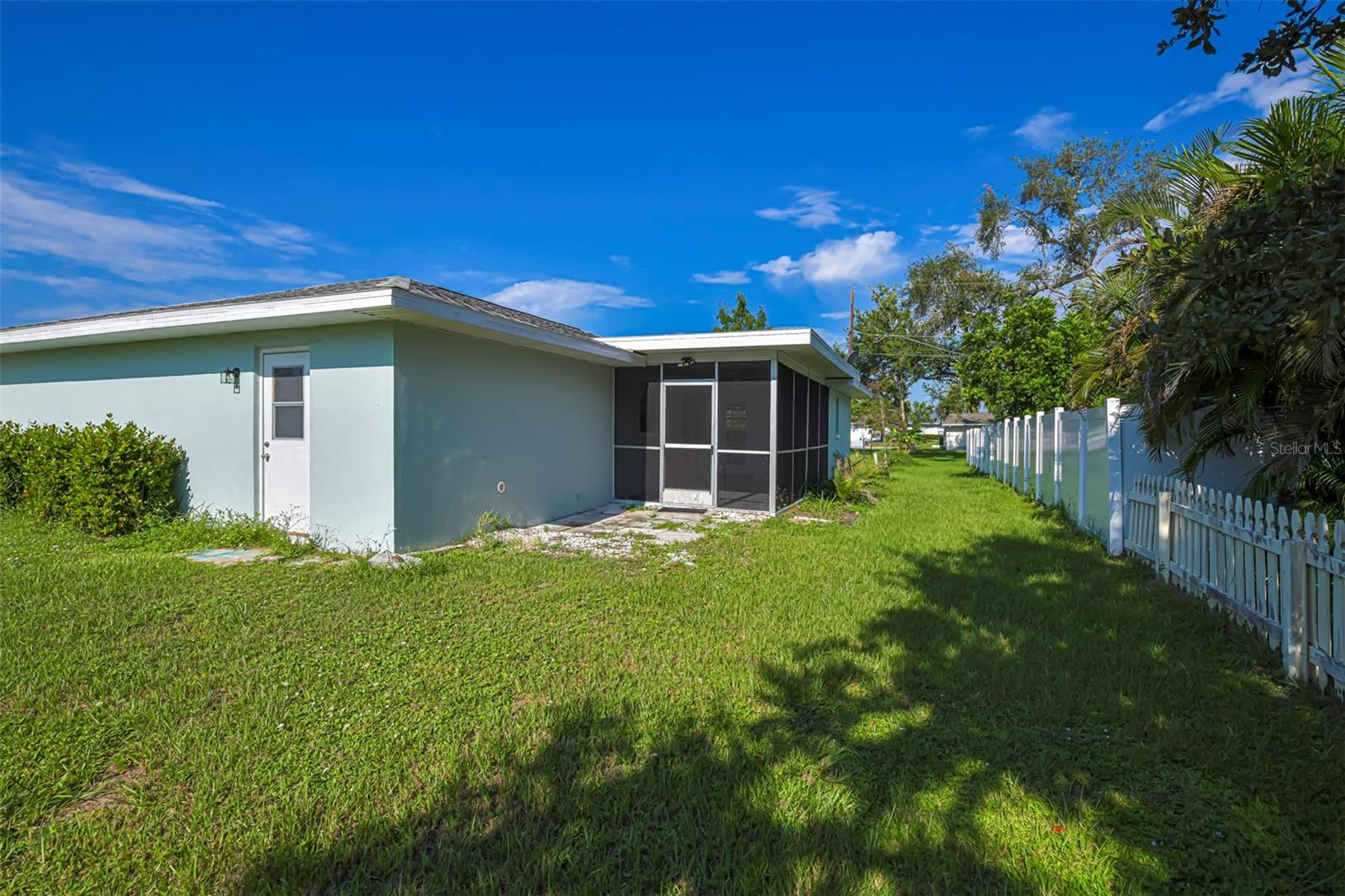 Image 23 of 25 For 478 Orange Drive Nw