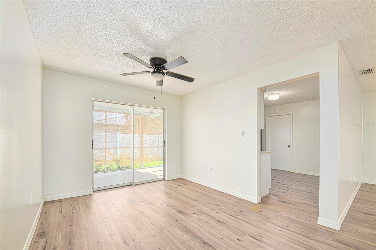 Image 6 of 25 For 478 Orange Drive Nw