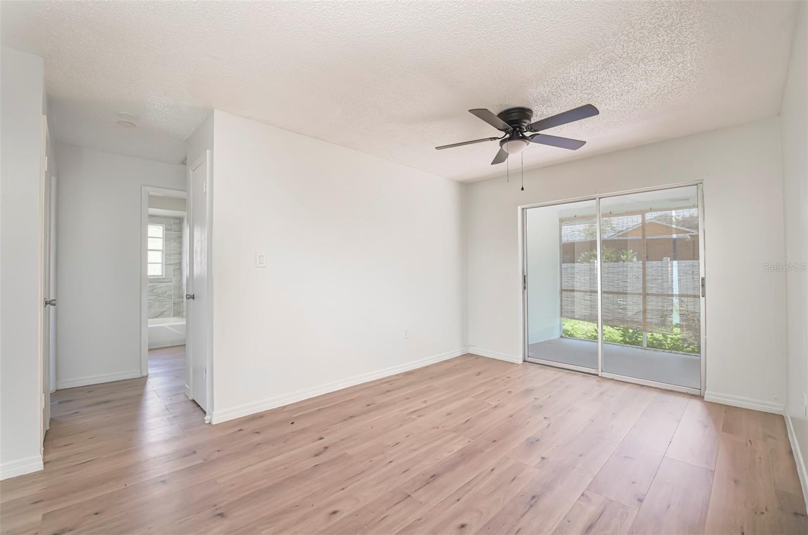 Image 7 of 25 For 478 Orange Drive Nw