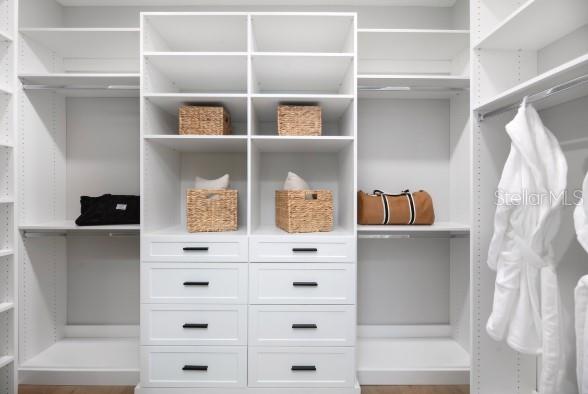 Image 19 of 30 For 9910 Key Haven Road