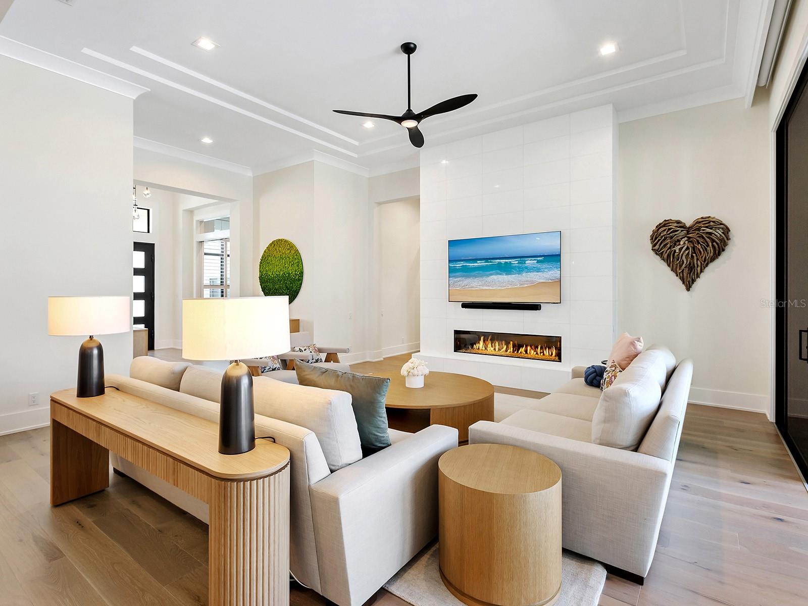 Image 15 of 95 For 4218 Butte Trail