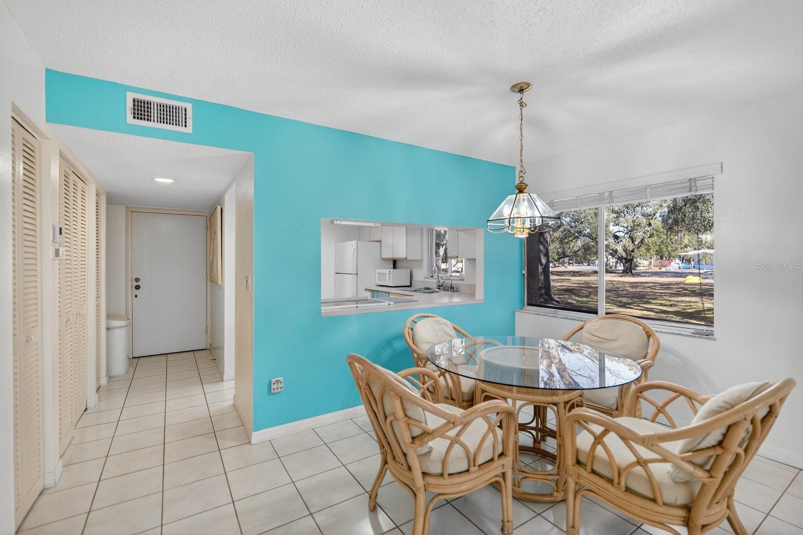 Image 4 of 33 For 1111 Faith Circle 1003