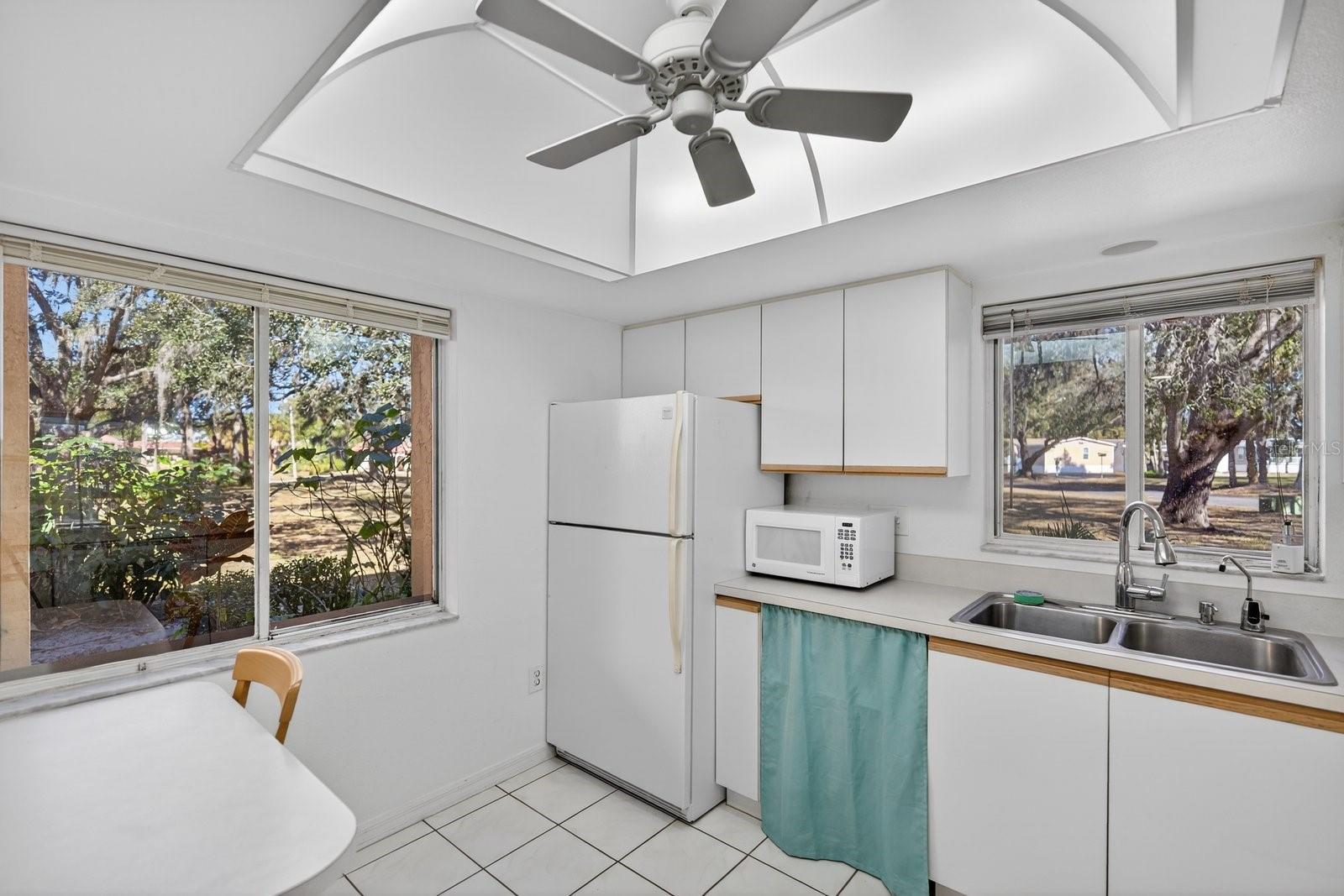 Image 9 of 33 For 1111 Faith Circle 1003