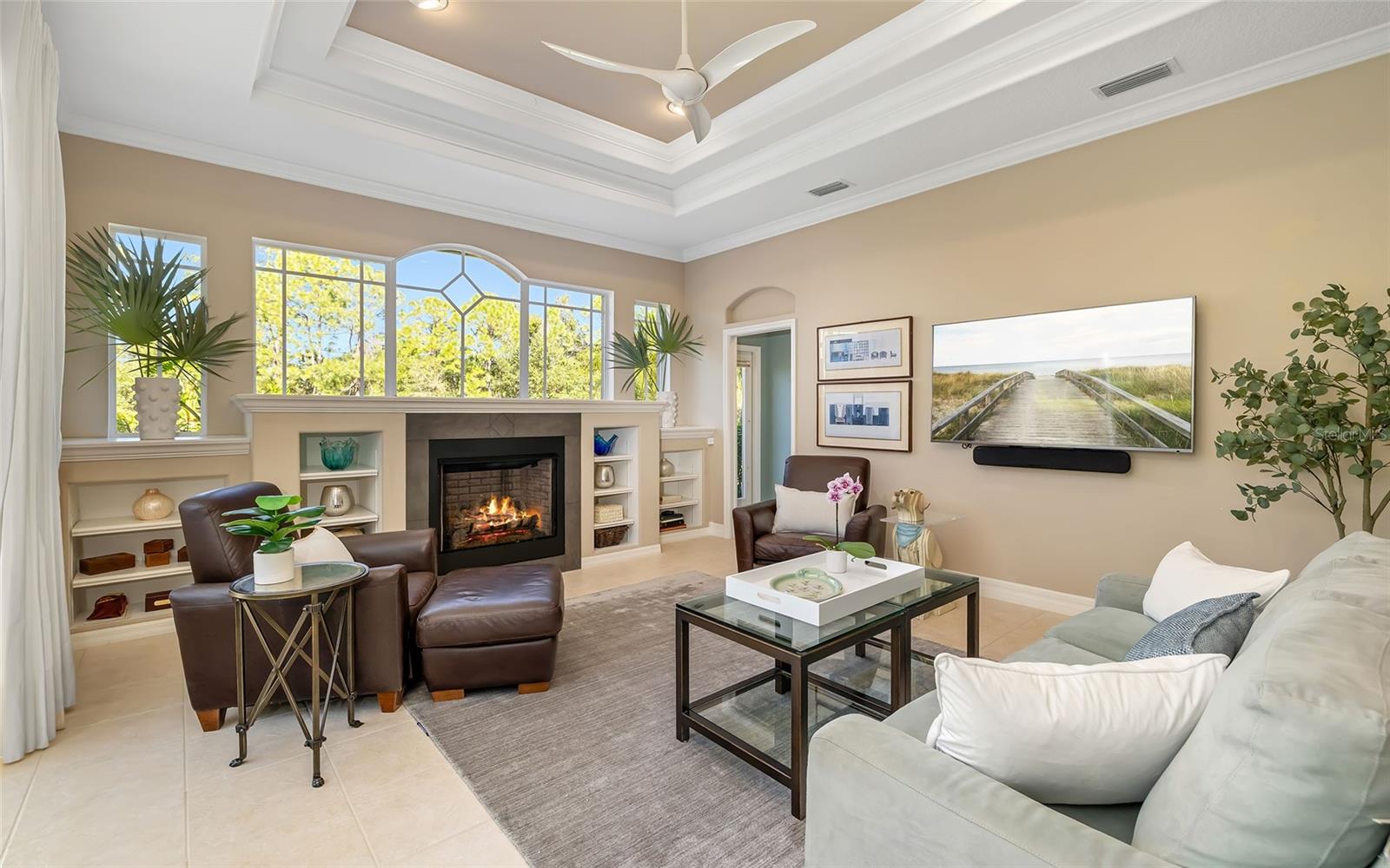 Image 24 of 50 For 9515 Royal Calcutta Place