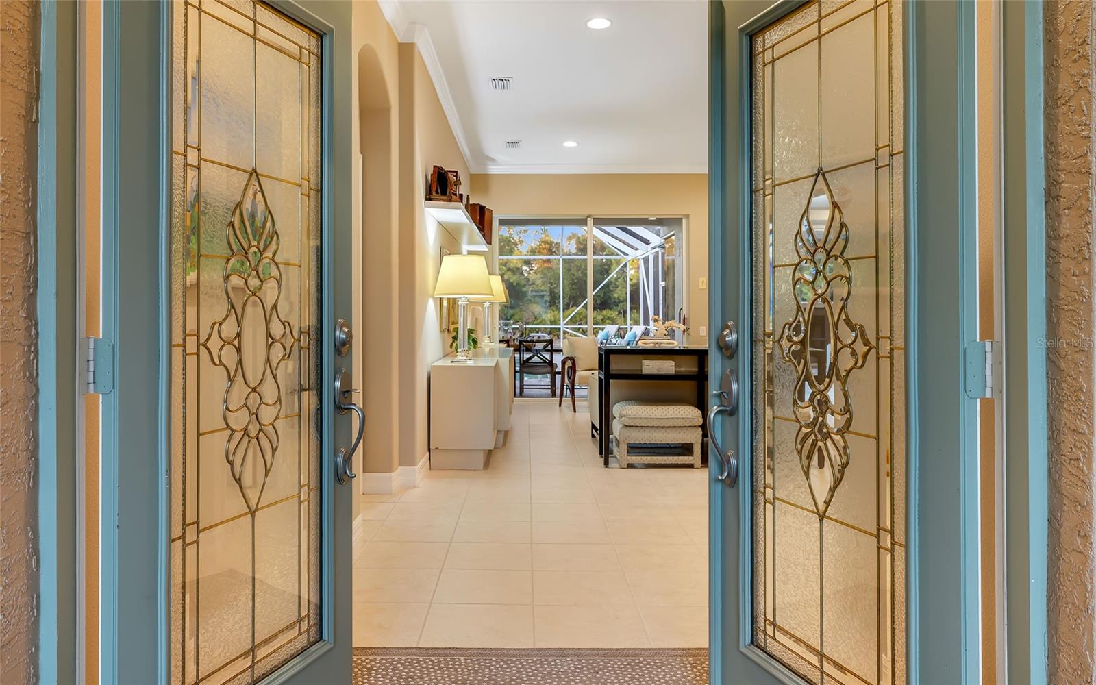 Image 4 of 50 For 9515 Royal Calcutta Place