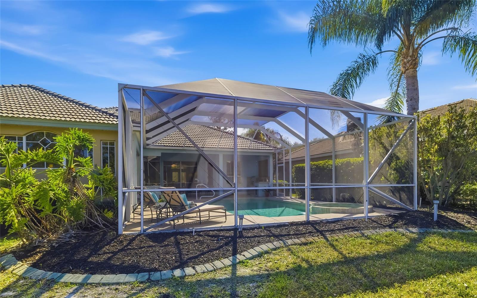 Image 41 of 50 For 9515 Royal Calcutta Place