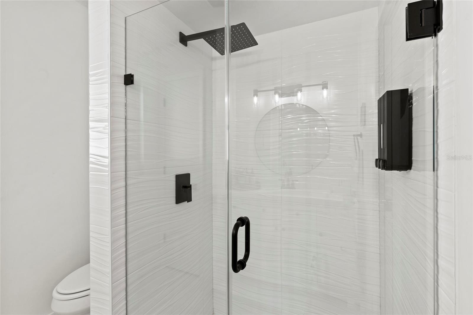 Image 10 of 24 For 7408 14th Avenue W