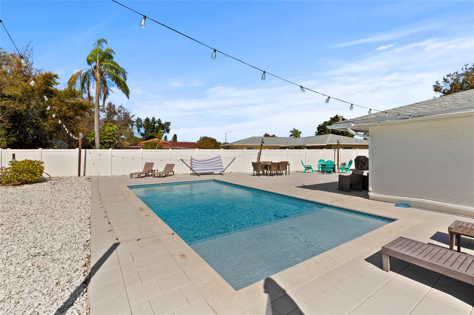 Image 19 of 24 For 7408 14th Avenue W