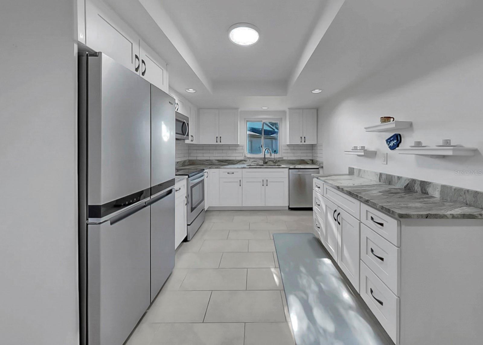 Image 21 of 48 For 2531 Lancaster Drive