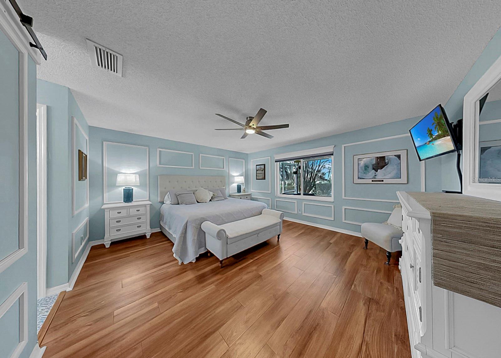 Image 24 of 48 For 2531 Lancaster Drive