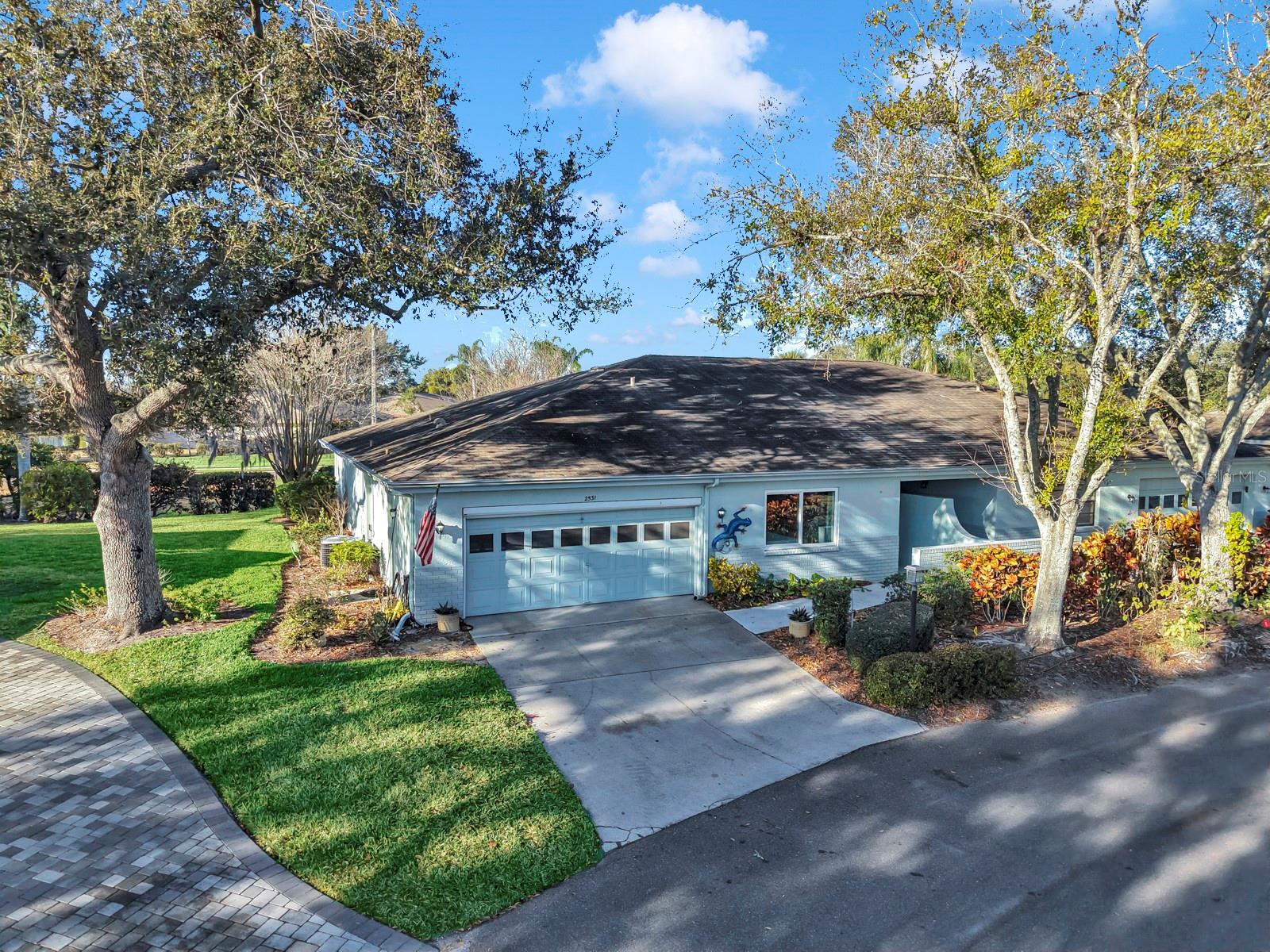 Image 3 of 48 For 2531 Lancaster Drive