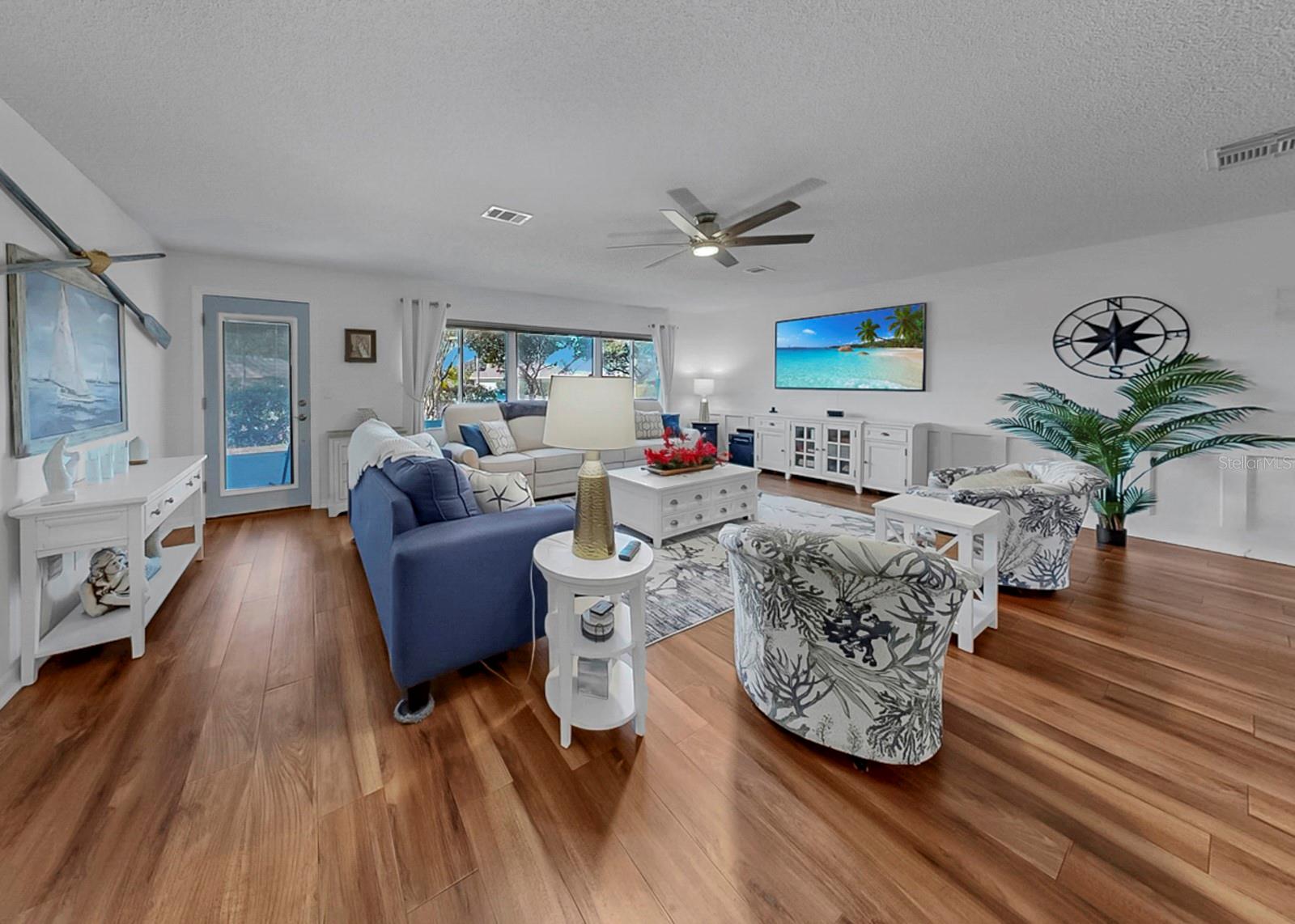 Image 37 of 48 For 2531 Lancaster Drive