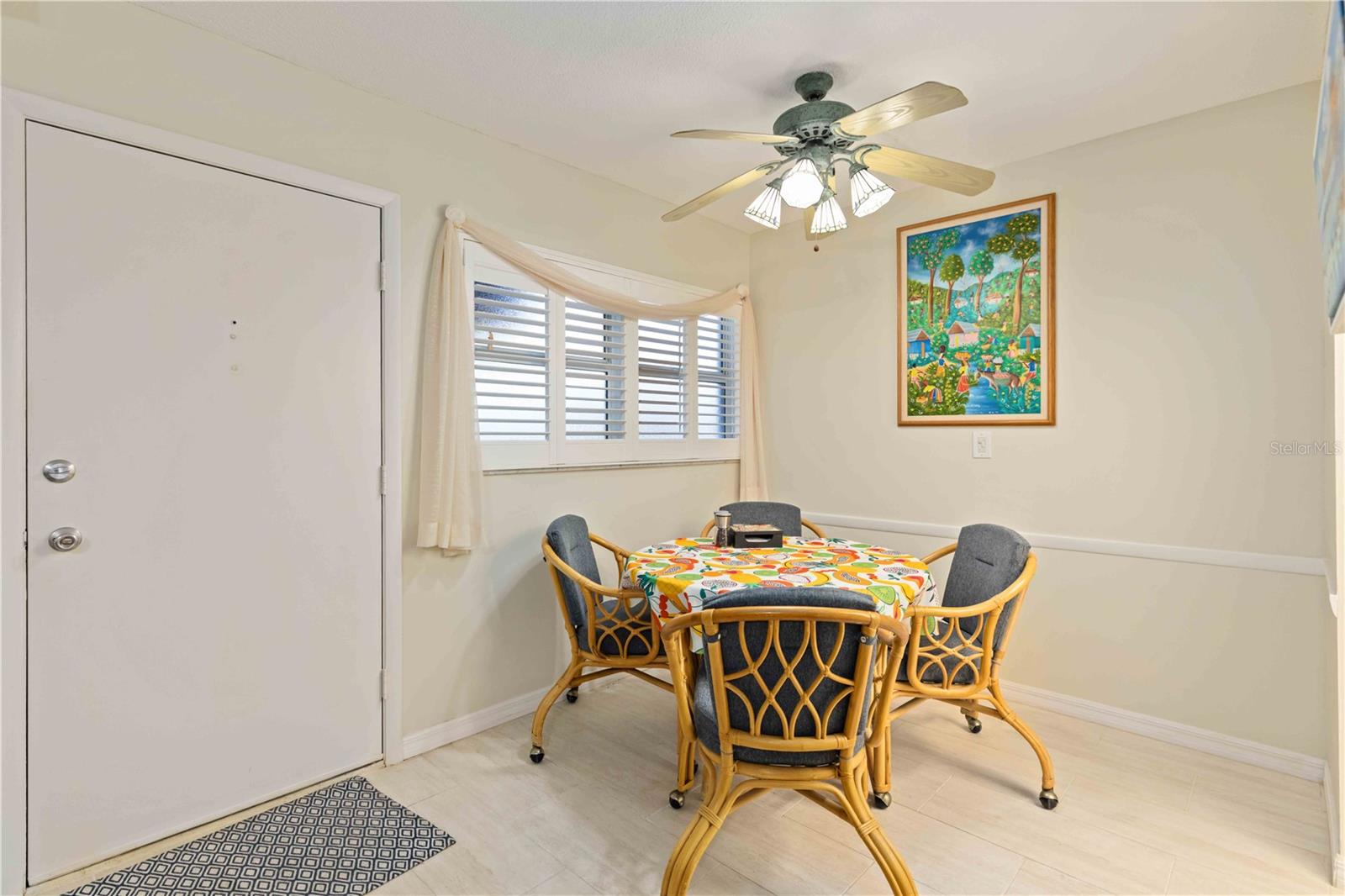 Image 8 of 31 For 244 Saint Augustine Avenue 104