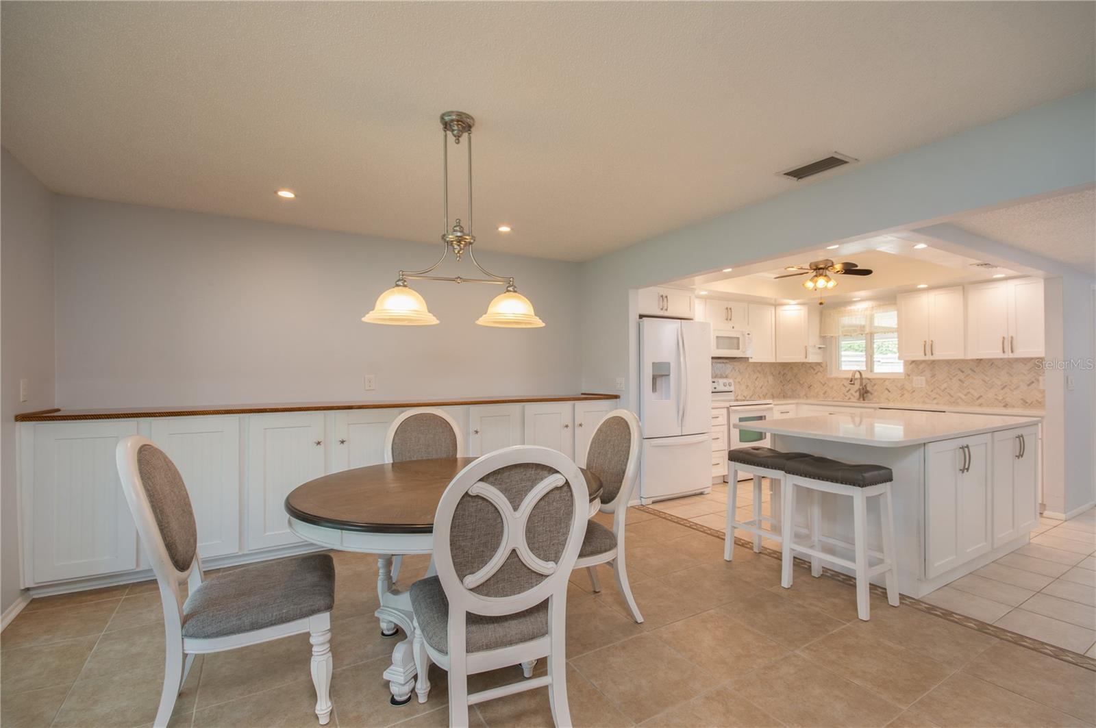 Image 11 of 28 For 3844 Blue Stone Way 73