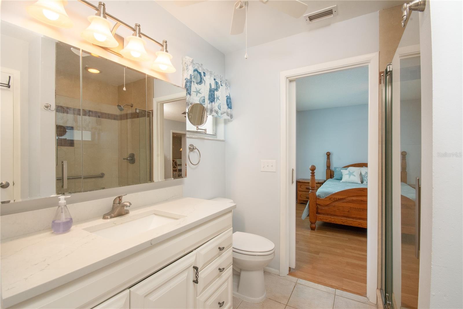 Image 18 of 28 For 3844 Blue Stone Way 73