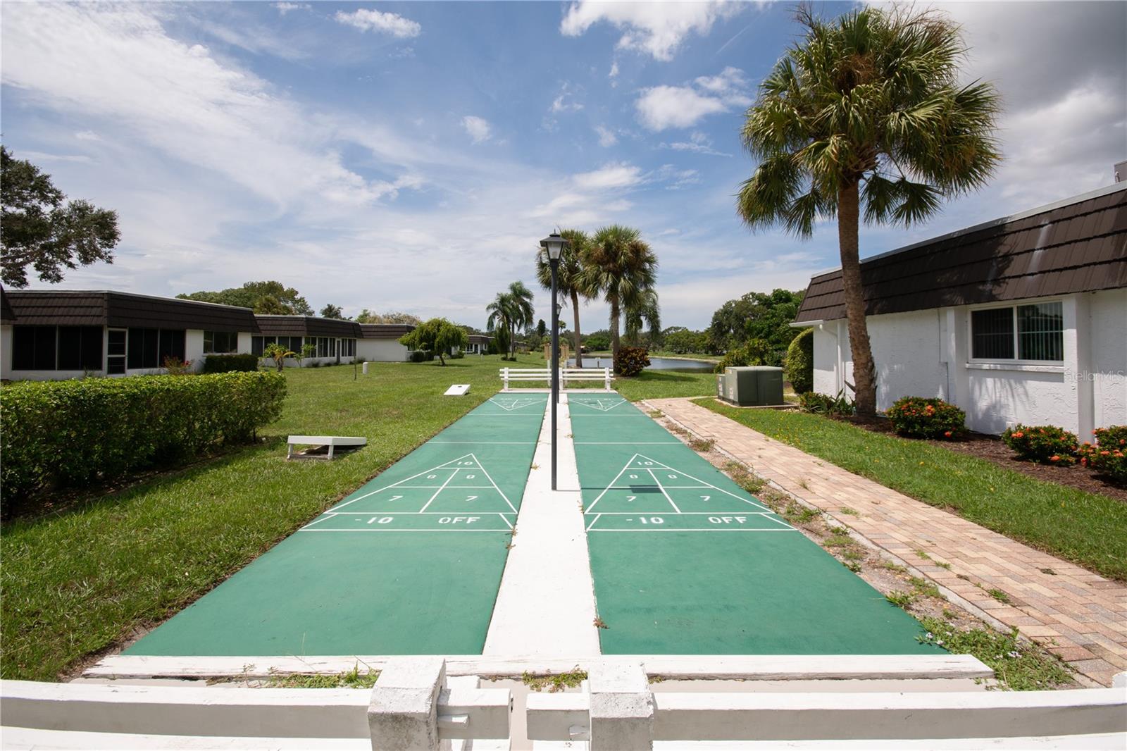 Image 25 of 28 For 3844 Blue Stone Way 73