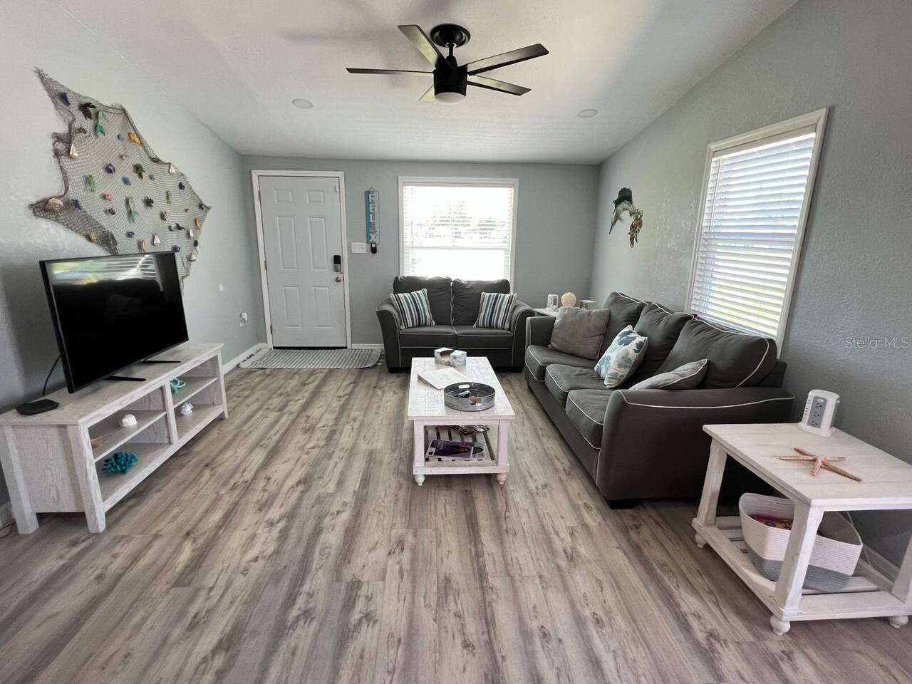 Image 3 of 24 For 1598 Noble Terrace