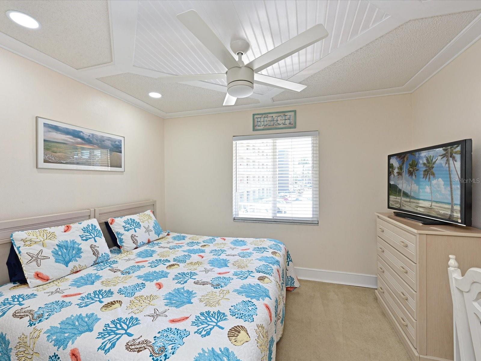 Image 23 of 50 For 3563 Lake Bayshore Drive J206