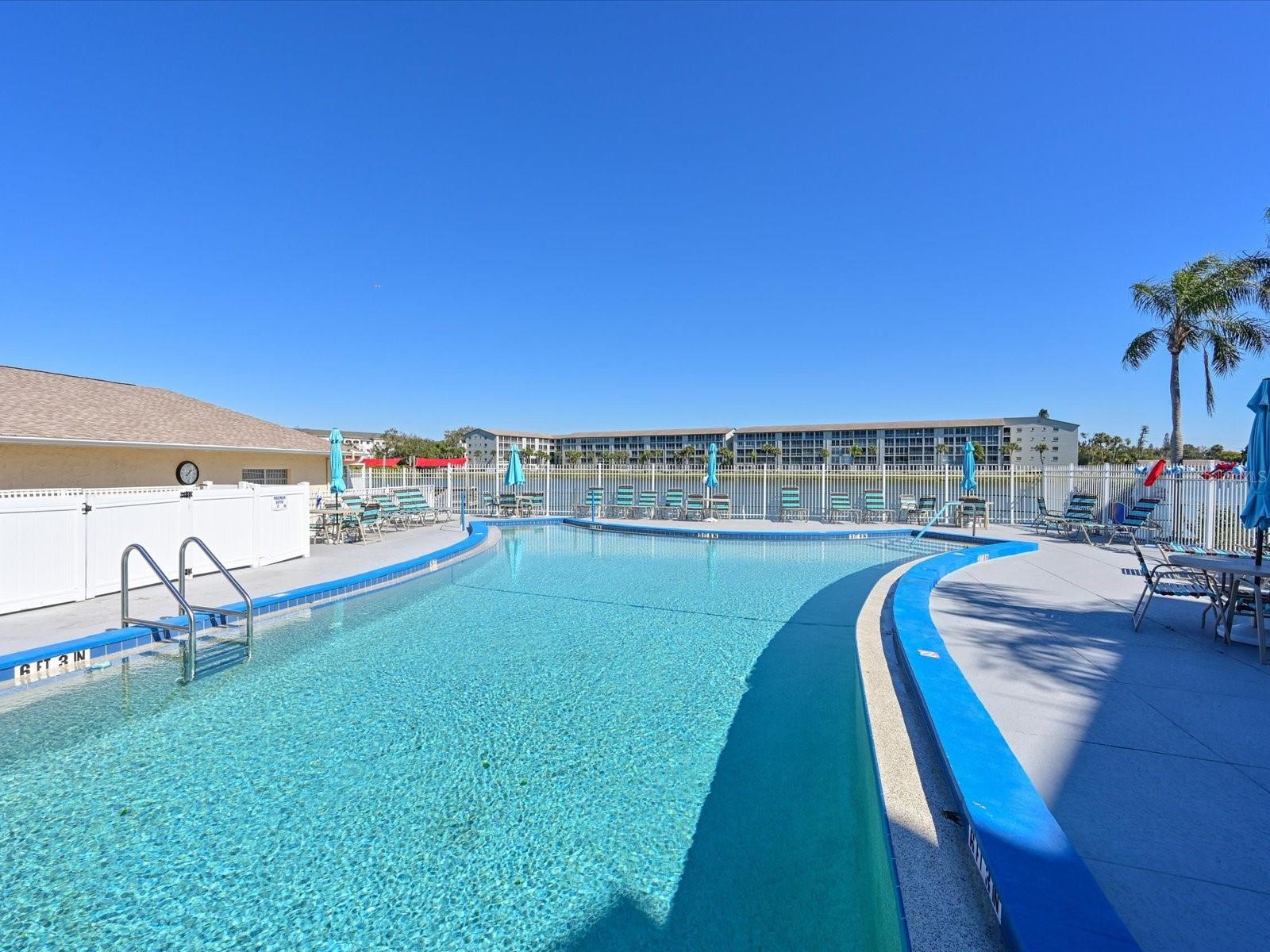 Image 34 of 50 For 3563 Lake Bayshore Drive J206